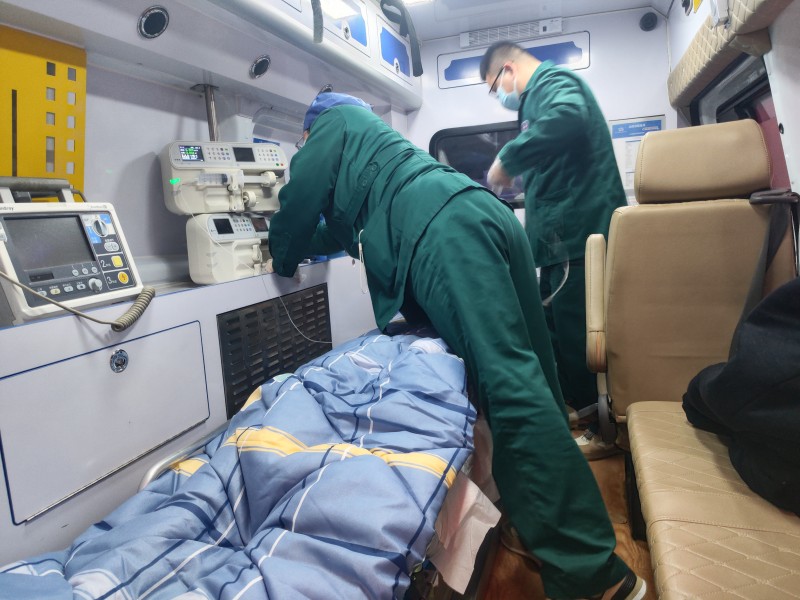 非急救救護車轉運